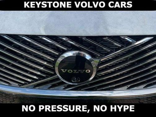 Onyx Black 2026 Volvo XC90 B6 Plus 7-Seater