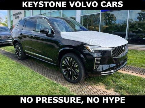Onyx Black 2026 Volvo XC90 B6 Plus 7-Seater