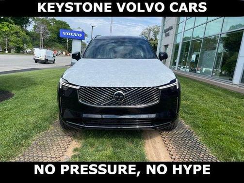 Onyx Black 2026 Volvo XC90 B6 Plus 7-Seater