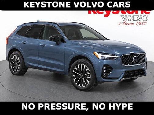 Denim Blue 2027 Volvo XC60 T8 ULTRA