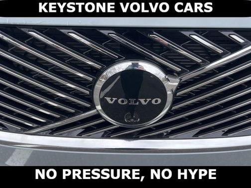 Vapour Grey 2026 Volvo XC90 B6 Ultra 7-Seater