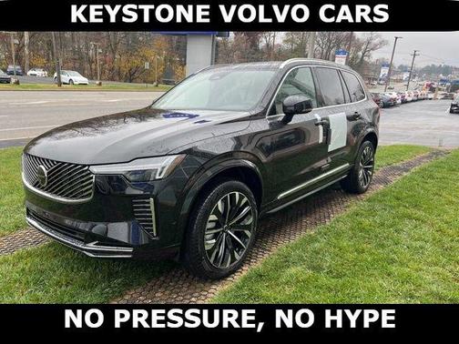 Onyx Black 2026 Volvo XC90 B6 Plus 7-Seater