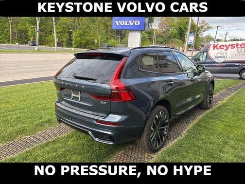 Denim Blue 2026 Volvo XC60 B5 Ultra