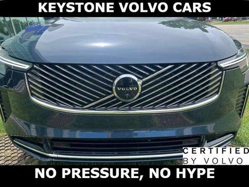 Denim Blue 2026 Volvo XC90 B6 Plus 7-Seater