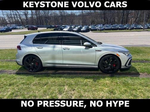 2023 Volkswagen Golf GTI 2.0T SE