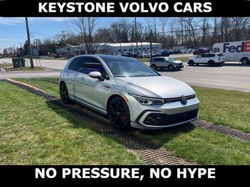 2023 Volkswagen Golf GTI 2.0T SE