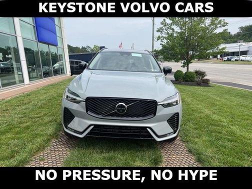 2026 Volvo XC60 B5 Ultra