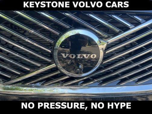 Onyx Black 2026 Volvo XC90 B6 Plus 7-Seater