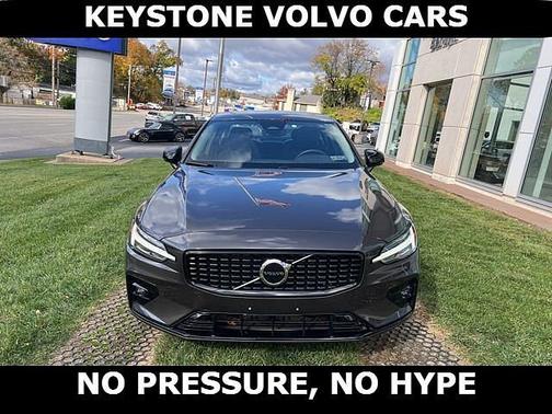 2025 Volvo S60 Core