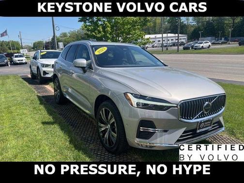 Silver 2023 Volvo XC60 B5 Plus Bright Theme