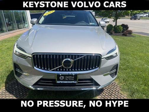 Silver 2023 Volvo XC60 B5 Plus Bright Theme