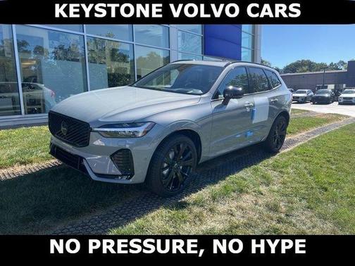 2026 Volvo XC60 B5 Ultra Black Edition