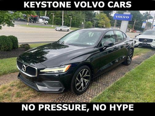 Black Stone 2020 Volvo S60 T5 Momentum