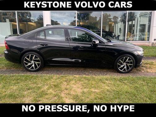 Black Stone 2020 Volvo S60 T5 Momentum