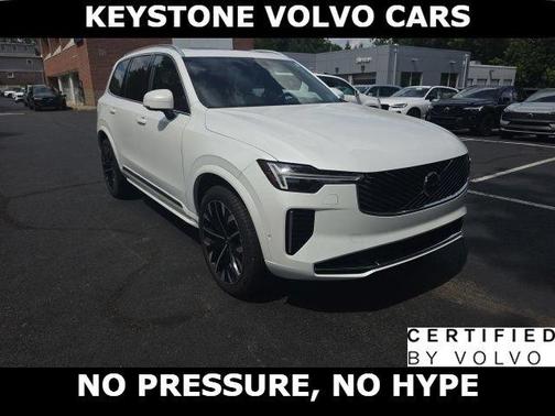 Crystal White 2026 Volvo XC90 B6 Plus 7-Seater