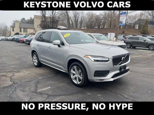 2023 Volvo XC90 B5 Core
