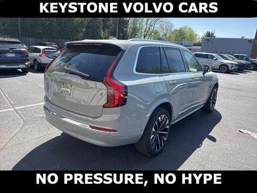 2026 Volvo XC90 B6 Plus 7-Seater