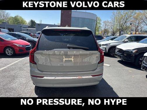 Vapour Grey 2026 Volvo XC90 B6 Plus 7-Seater