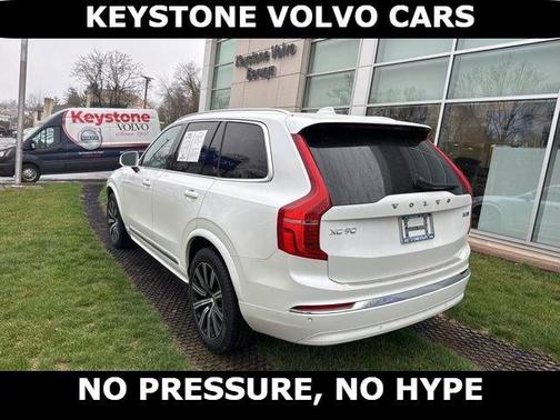 2025 Volvo XC90 B5 Core