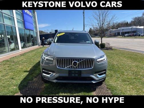 2023 Volvo XC90 B6 Plus 6-Seater