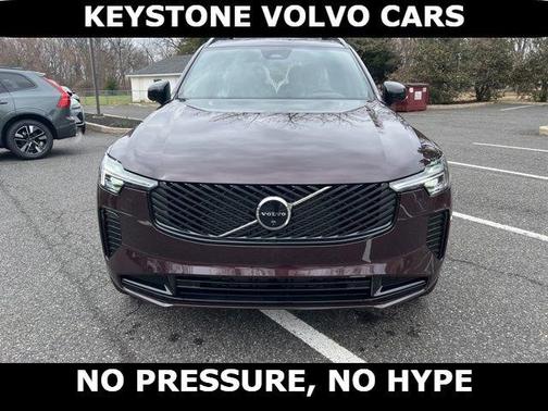 2026 Volvo XC90 B6 Ultra Dark Theme 6-Seater