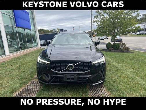 2025 Volvo XC60 B5 Plus