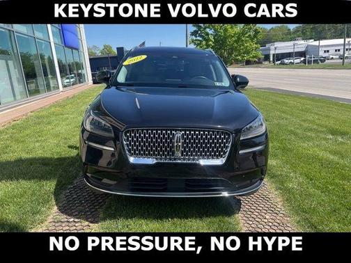 Black Metallic 2022 Lincoln Corsair Standard