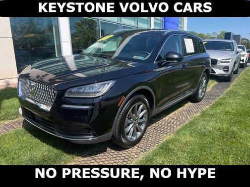 Black Metallic 2022 Lincoln Corsair Standard