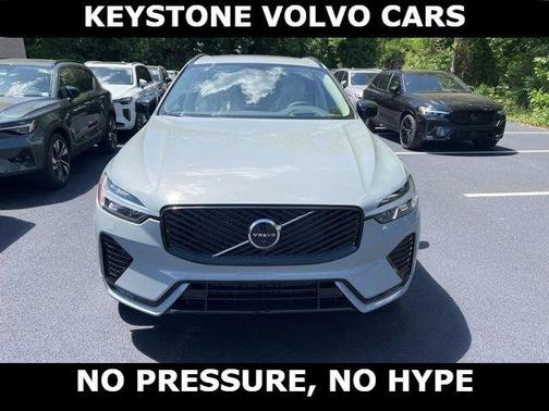 Vapour Grey 2026 Volvo XC60 B5 Ultra