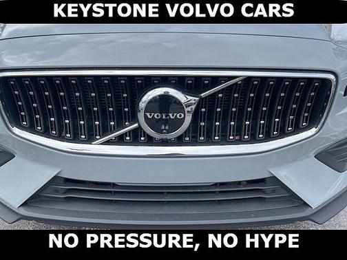 2025 Volvo V60 Cross Country Plus