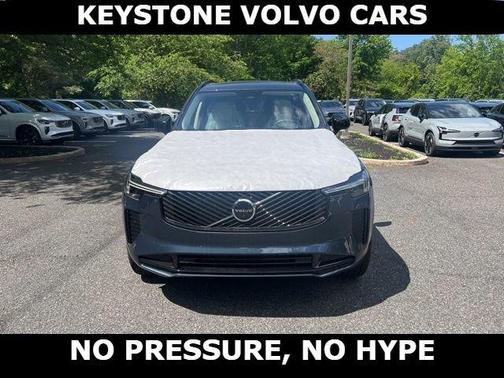 Denim Blue 2026 Volvo XC90 B6 Ultra Dark Theme 7-Seater