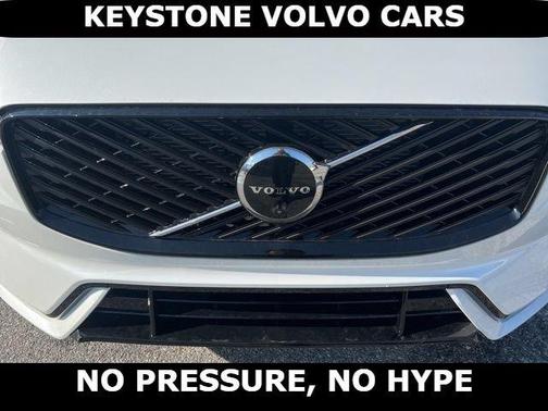 Crystal White 2026 Volvo XC60 B5 Plus