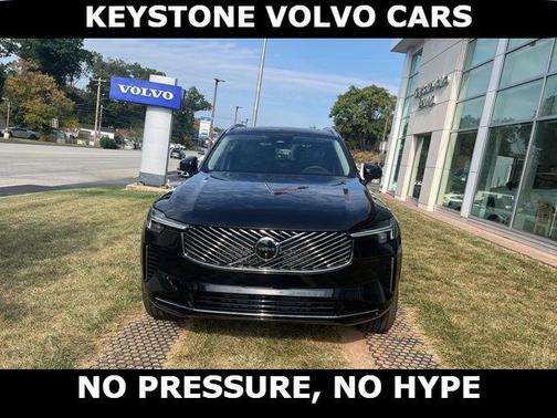 Onyx Black 2026 Volvo XC90 B6 Plus 7-Seater