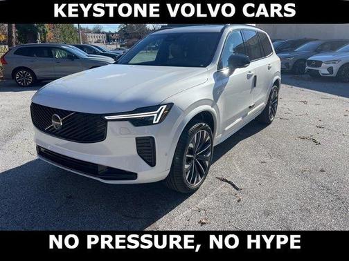 Crystal White 2026 Volvo XC90 B6 Ultra Dark Theme 7-Seater