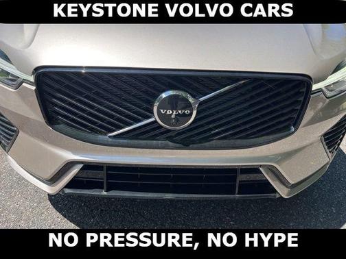 Bright 2026 Volvo XC60 B5 Plus
