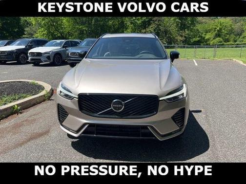 Bright 2026 Volvo XC60 B5 Plus