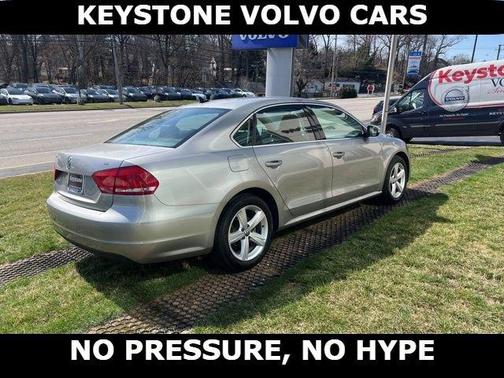2014 Volkswagen Passat 2.5L SE
