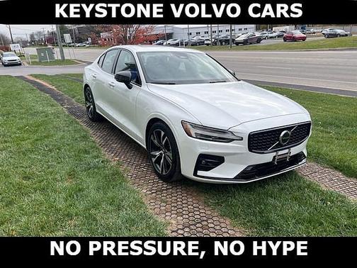 2025 Volvo S60 Core