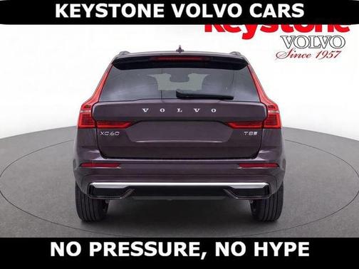 Mulberry Red 2026 Volvo XC60 Plug-In Hybrid T8 Ultra