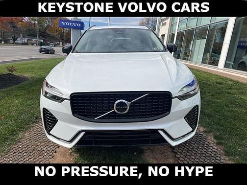 2025 Volvo XC60 Core