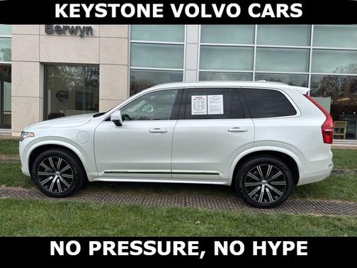 2022 Volvo XC90 Recharge Plug-In Hybrid T8 Inscription Extended Range 6P