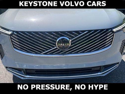 Vapour Grey 2026 Volvo XC90 B6 Plus 7-Seater