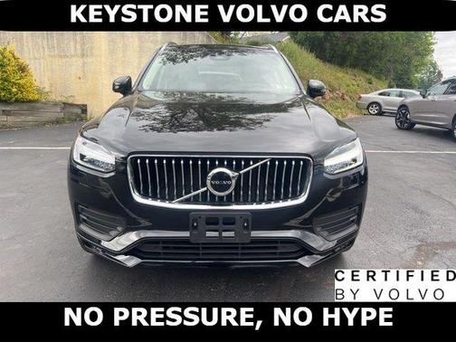 Onyx Black 2023 Volvo XC90 B5 Core