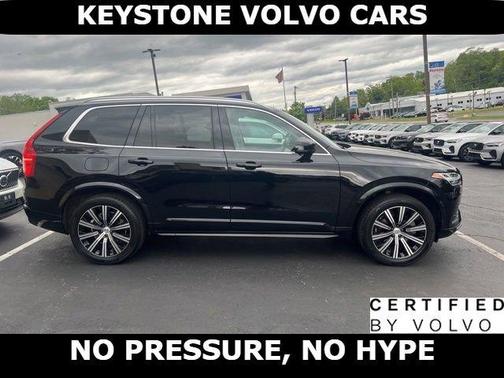 Onyx Black 2023 Volvo XC90 B5 Core