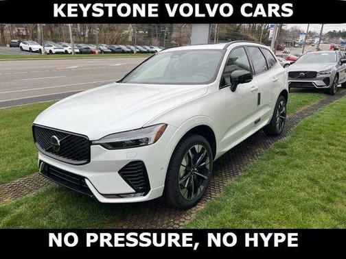 Crystal White 2026 Volvo XC60 B5 Plus
