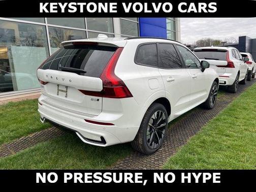Crystal White 2026 Volvo XC60 B5 Plus