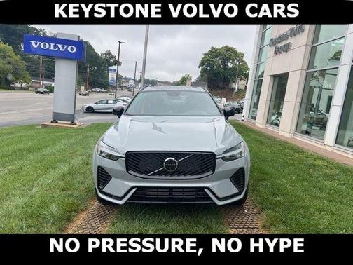 Vapour Grey 2026 Volvo XC60 Plug-In Hybrid T8 Polestar Engineered
