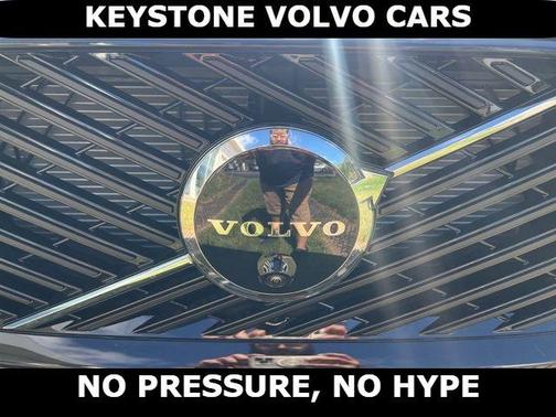Vapour Grey 2026 Volvo XC60 B5 Ultra