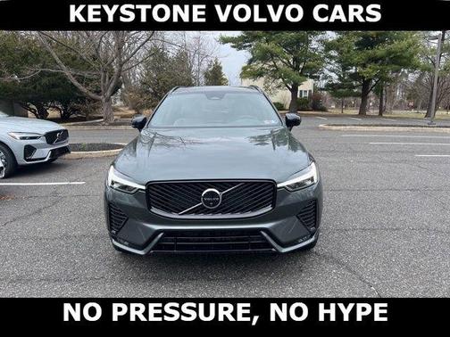 2026 Volvo XC60 B5 Plus