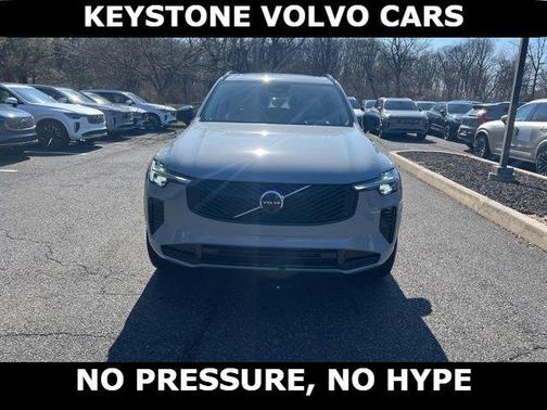 Vapour Grey 2026 Volvo XC90 B6 Ultra Dark Theme 7-Seater